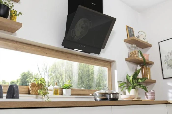 Gorenje Built-In Inclined Chimney Hood, 60cm, Black painted stainless Steel, WHI649EB - Image 2