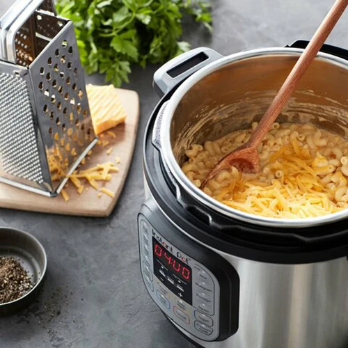 Instant Pot DUO6, 1000W 7-in-1 Smart Multi Cooker, 5.7L Electric Pressure Cooker, Slow Cooker, Rice Cooker, Sauté Pan, Yoghurt Maker, Steamer and Food Warmer - Image 2