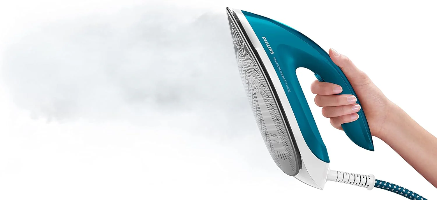Philips PerfectCare Compact Essential Steam Generator Iron, 2400W, GC6815 - Image 3